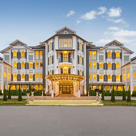Le Thatluang D'Or Boutique Hotel Vientiane Esterno foto