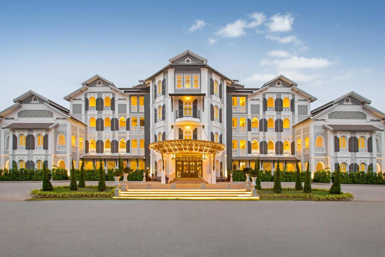 Le Thatluang D'Or Boutique Hotel Vientiane Esterno foto